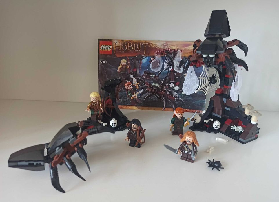 Lego The Hobbit Escape from Mirkwood Spiders 79001
