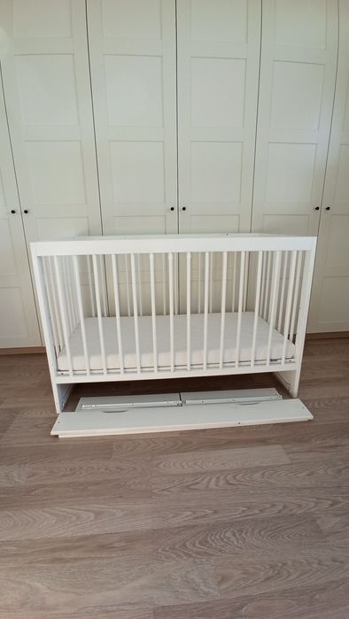 Łóżeczko Happy z szufladą 120x60 + materac piankowy Skonast Ikea