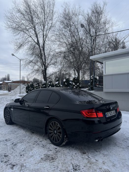 Продам BMW f10 2.0 xdrive 2012