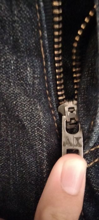Джинси Армані в гарному стані