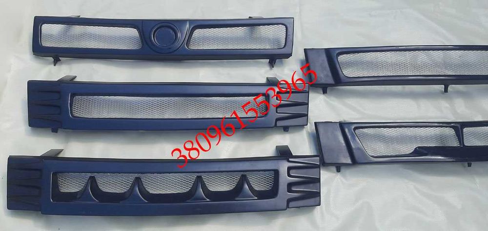 Решетки радиатора для ЗАЗ1103(Славут) из пластика/стекловолокна, новые