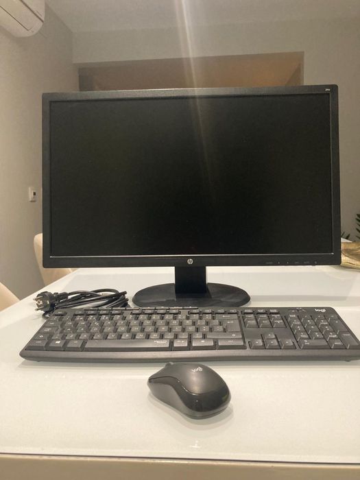 Monitor Lg 60HZ teclado logi silent touch e rato logi