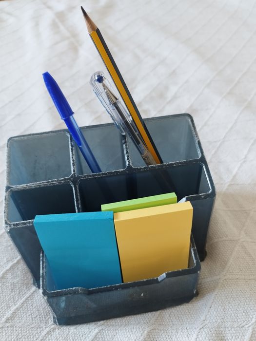 Porta canetas de escritório antigo