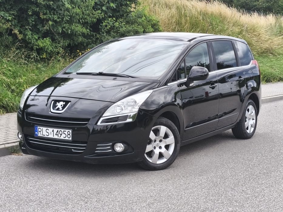 Peugeot 5008 2.0 HDi hak, 7 osobowy, panorama, tv