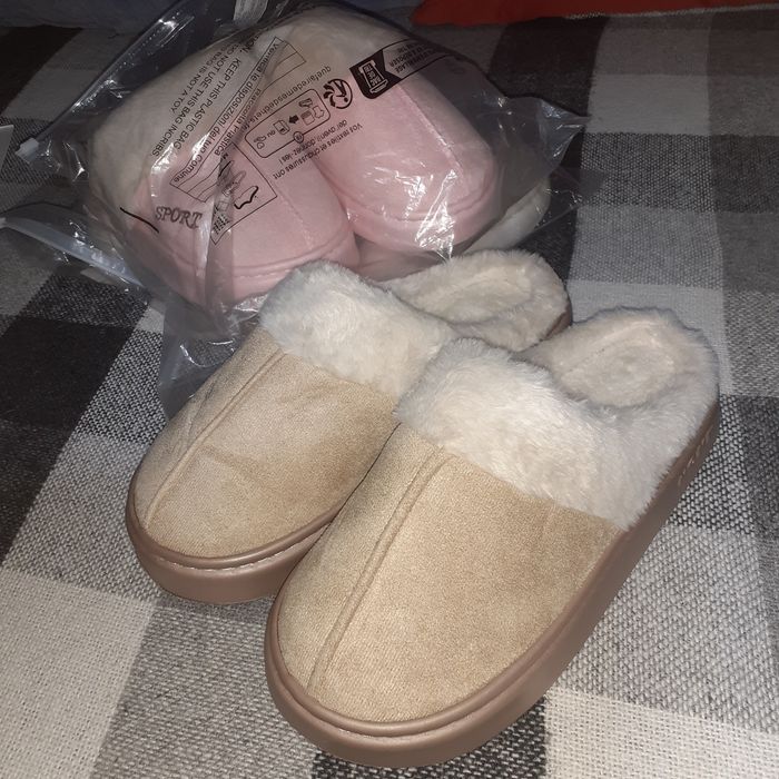 Тапки теплі та пухкі