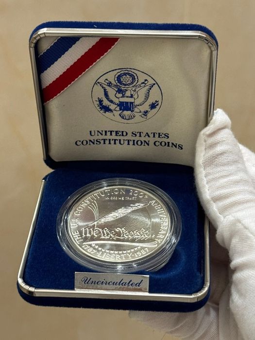 Долар 1987р. США 200 років Конституції США. СРІБЛО. Сертифікат. Набір