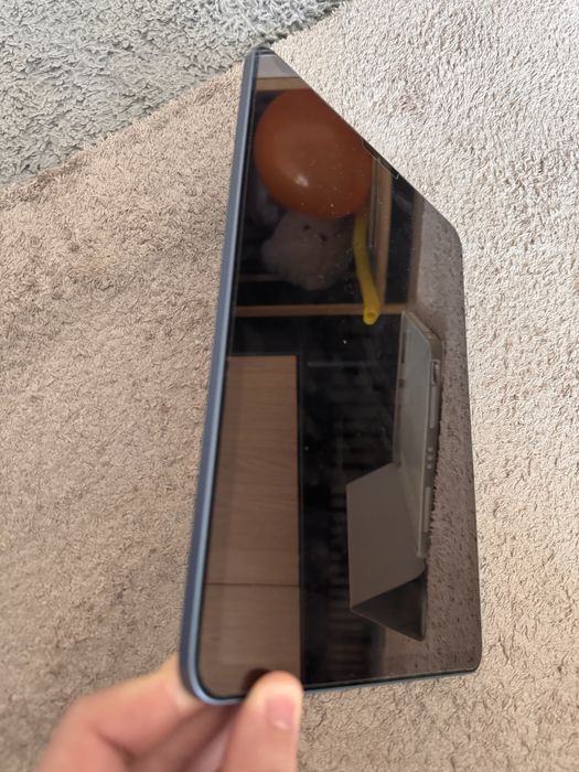 Ipad Air m1 jak nowy