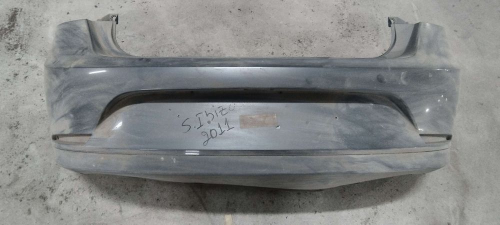 PáRA-CHOQUES TRASEIRO SEAT IBIZA IV 6J4807421