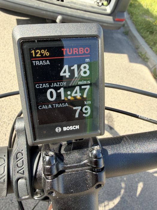 Rower elektryczny Cube touring 79 km