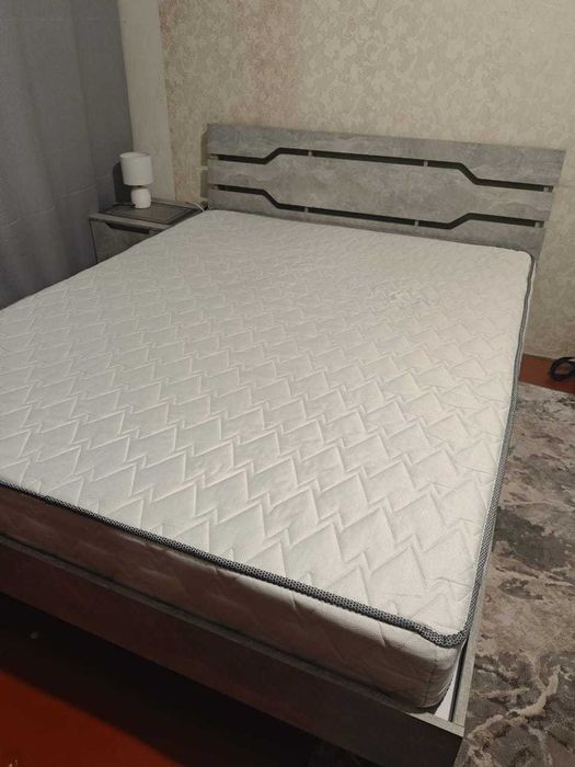 Ліжко двоспальне