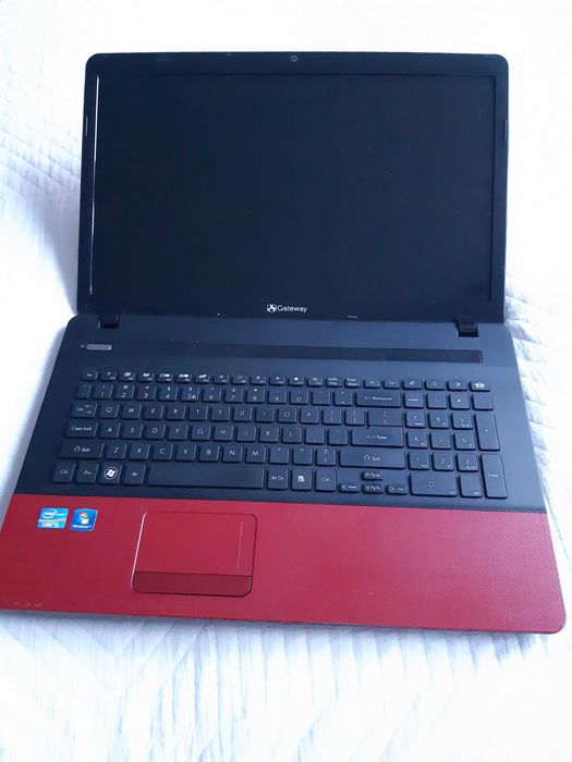 Gateway NV77H05u 17,3" i3-2310M 6GB 640GB HDD Win7 sprawny