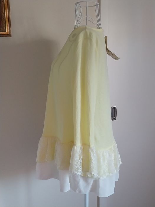 Blusa charmosa com detalhes em renda | Sweetissima | Tamanho único