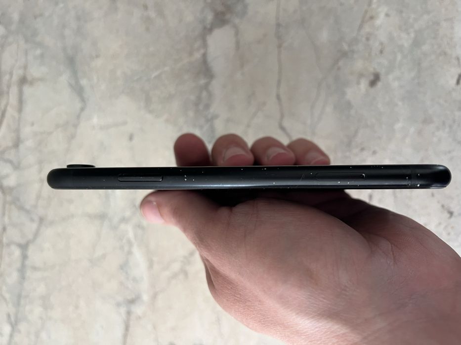 Iphone xr 64gb, neverlock, акум73%