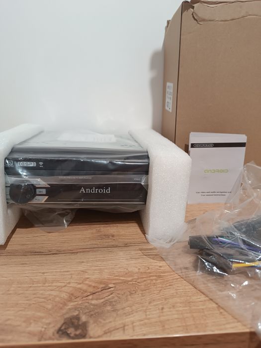 Radio samochodowe 1 DIN system Android wysuwany wyświetlacz