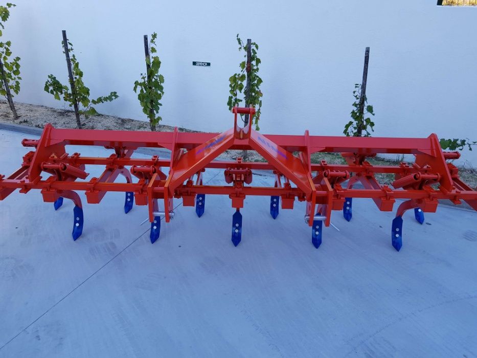 Escarificador M/Dupla Chassi Ref."ALFAGRI" (Campanha Entrega S/Custos)