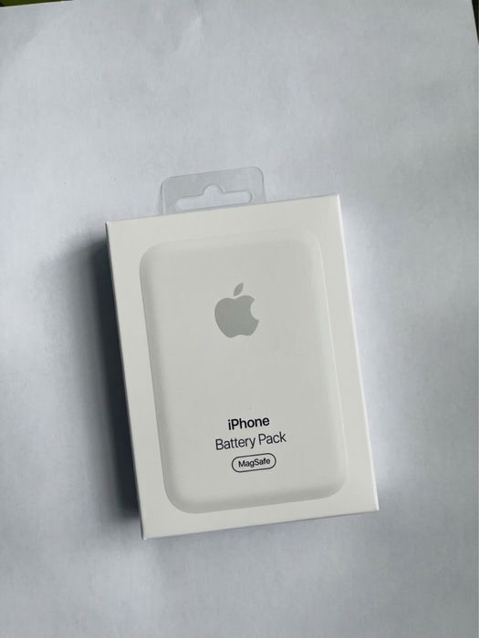Оригінальний павербанк Apple MagSafe Battery Pack (Power Bank)
