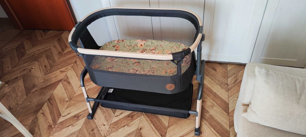 Maxi Cosi Iora Air + Materac Fizjo od fizjomama + dodatki