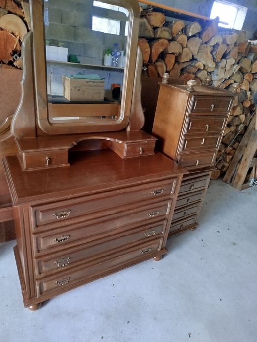 Cama usada em bom estado