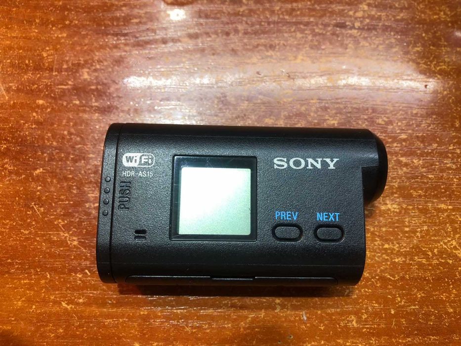продам экшен камеру SONY