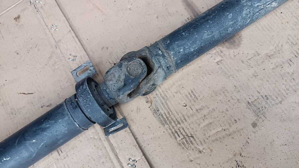 Wał napędowy dwie podpory BMW E46 2,0d 320d Diesel Manual 5 biegów