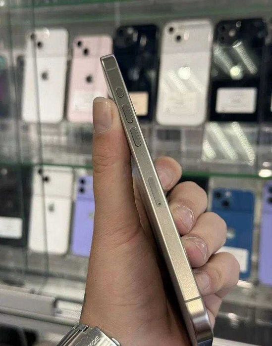 iPhone 15 Pro Max, 512 ГБ, SIM + eSIM