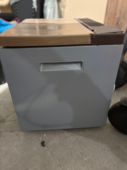 Lodowka turystyczna absorcyjna SIBIR CTL 175