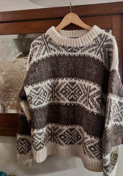 Panaroma made in Nepal wool