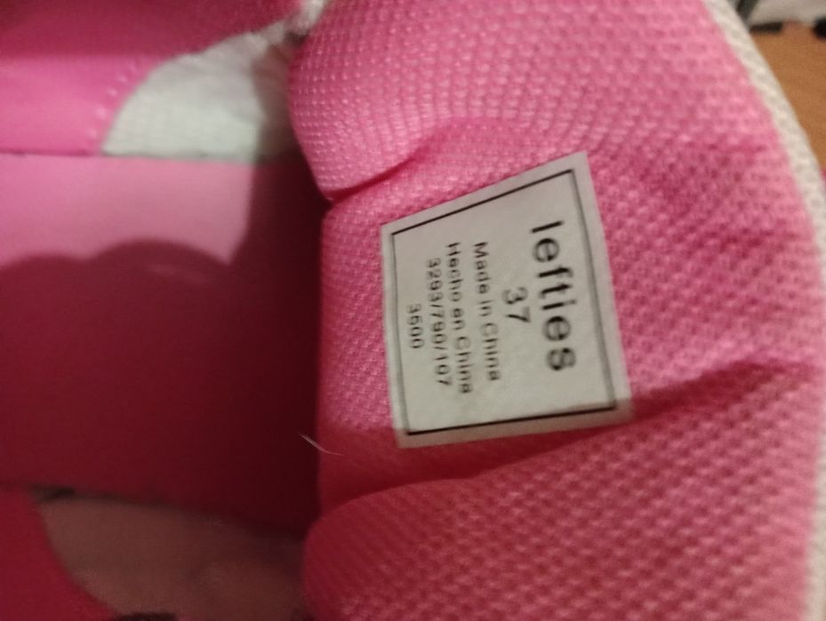 Sapatilhas da marca Lefties tam 37