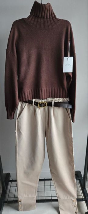 Komplet damski spodnie i golf roz L