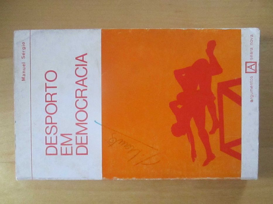 Desporto em Democracia, de Manuel Sérgio