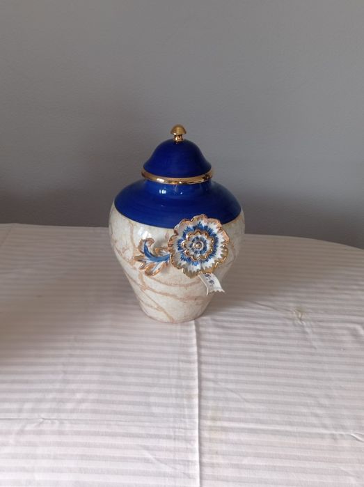 Peças de porcelana