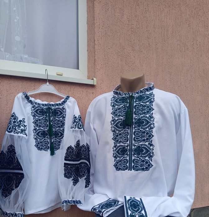 Парні вишиті сорочки