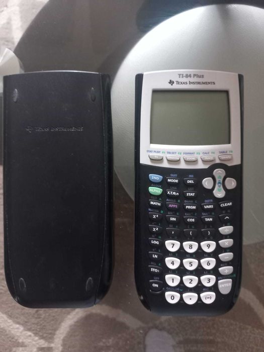 Calculadora gráfica texas TI-84 plus