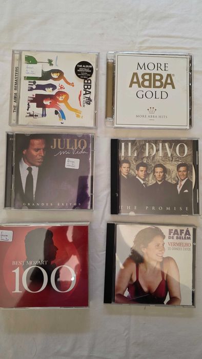 Vários Discos em Formato Cd