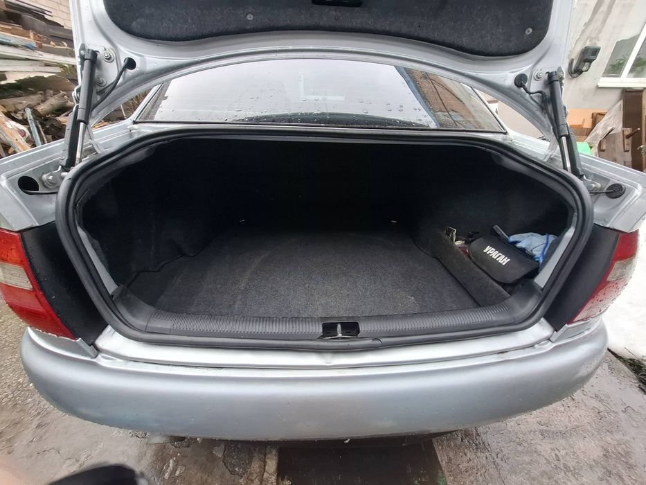 Продам легковоАуди 4