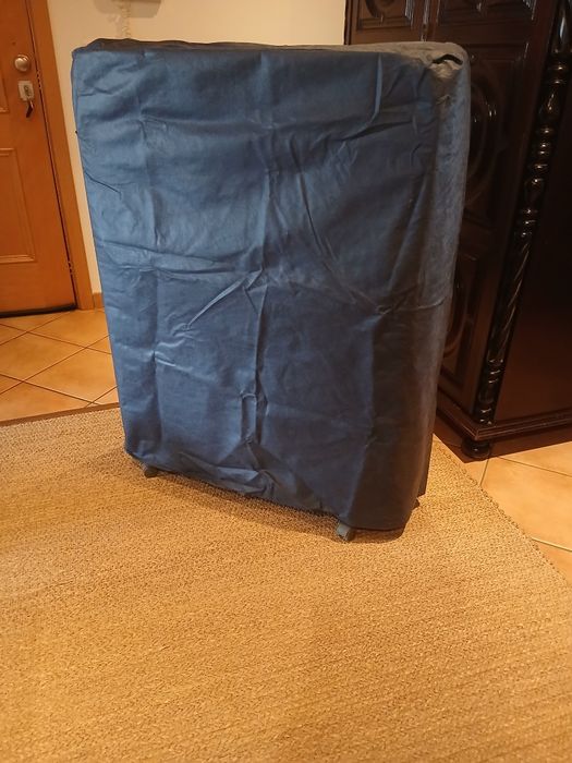 Cama desdobrável de solteiro