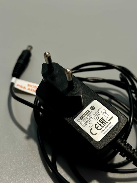 Boss PSA-230S Power Supply - zasilacz do efektów gitarowych