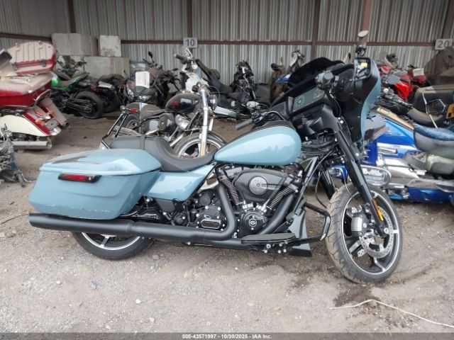 Harley-Davidson FLHX 2024