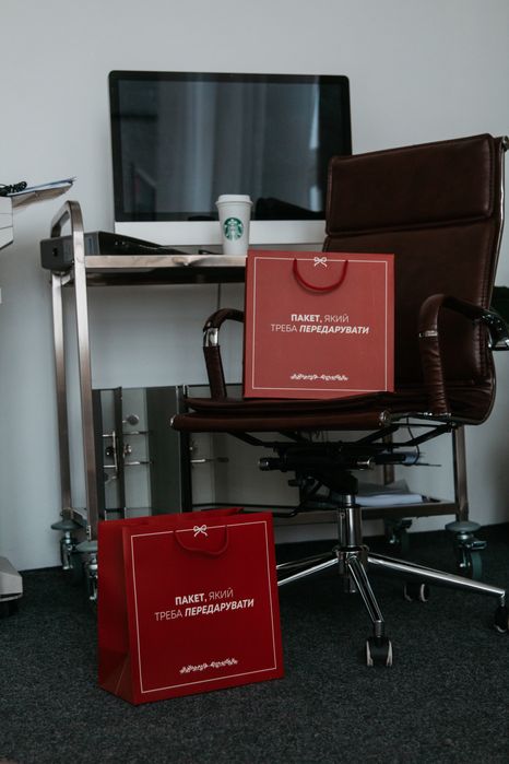 Креативні преміум пакети для вашого бренду, опт