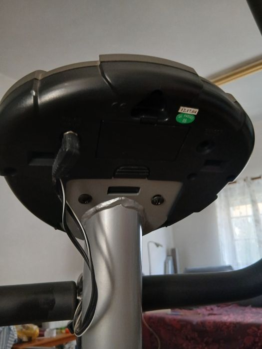 2 Bicicletas estática Kettler  e Newfit