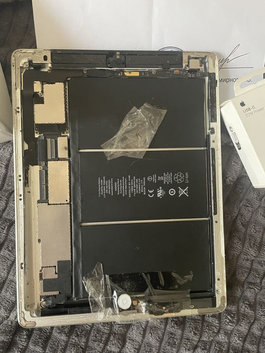 Ipad 4 white apple