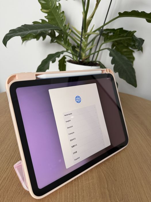 iPad 16A – Niebieski – 100% Bateria + Pencil + Etui + Gwarancja