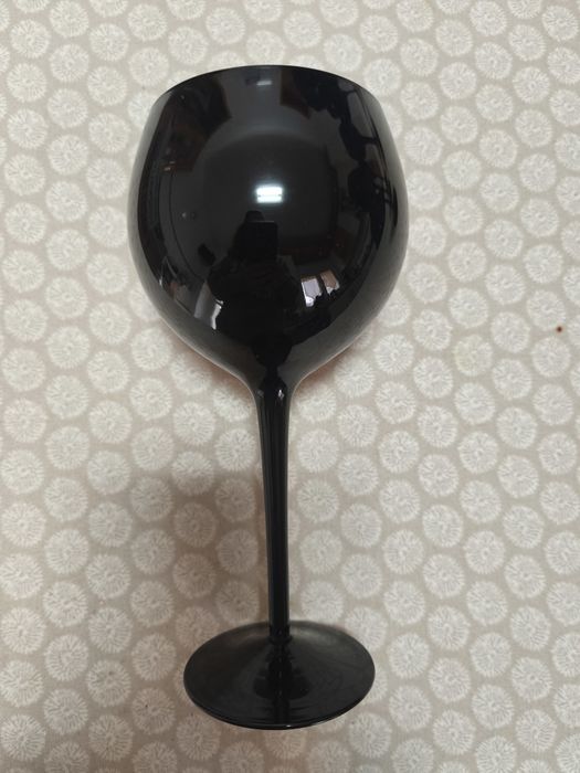 Copos pretos para Gin ou vinho