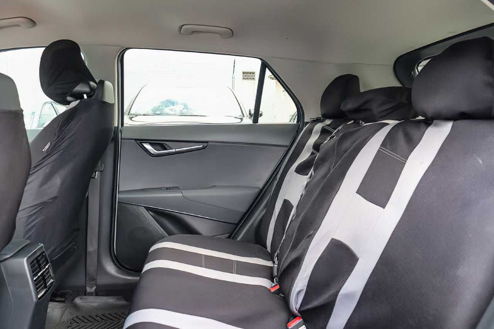 Kia Niro EX Hybrid      2023