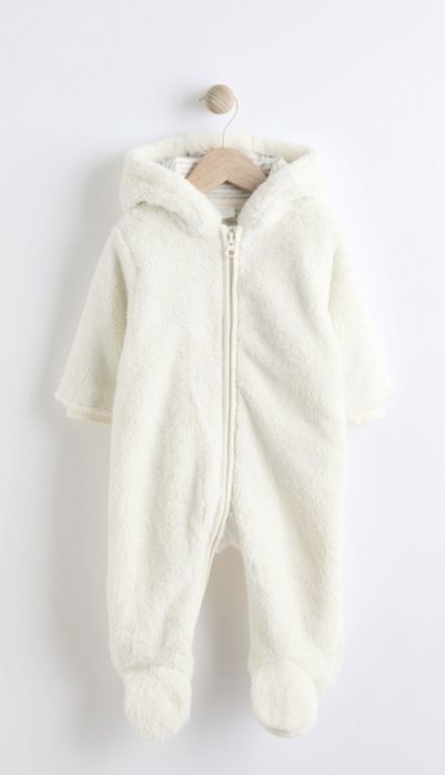 Комбінезон від Next 56р  0-1міс до 4,5кг молочний