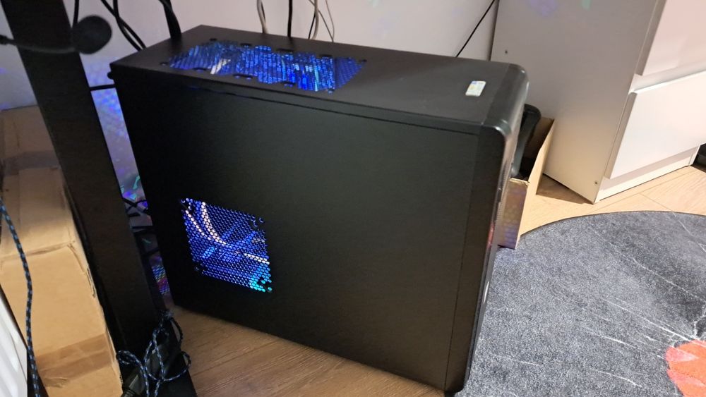 Komputer stacjonarny i5, 16GB, 750Ti, ssd, hdd