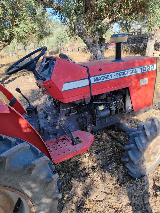 Trator Massey Ferguson