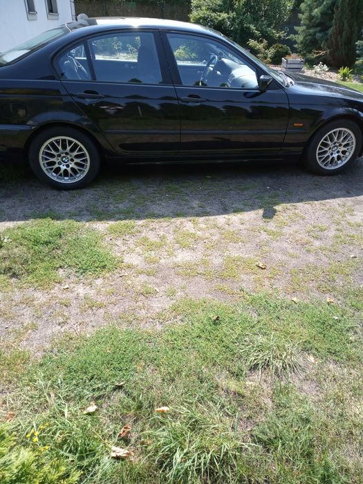 E46 bez klimy z dobrym przyśpieszeniem i prowadzeniem