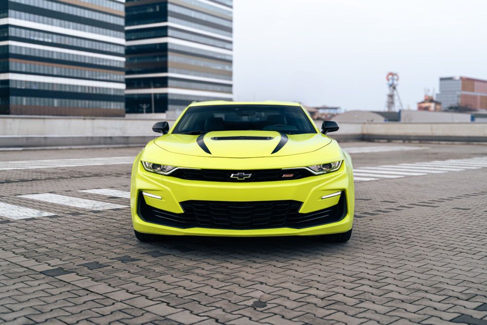 Wynajem Chevrolet Camaro SS 6.2 V8 WYDECH wypożyczalnia samochodów