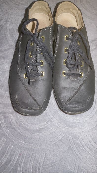 Туфлі шкіряні жіночі Clarks 6рр.